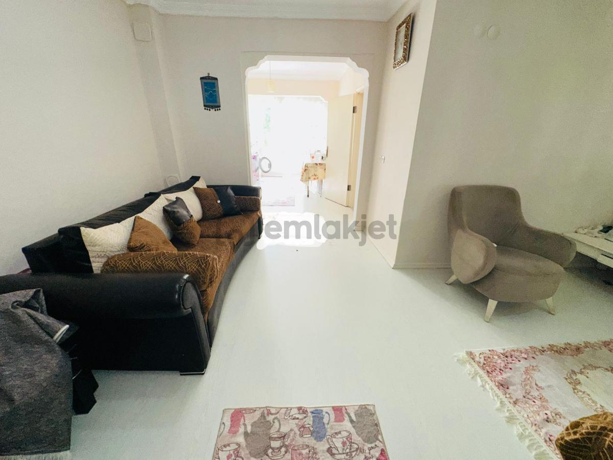 Güre De 4+1 Çift Mutfak Satılık Triblex Müstakil Ev - 21