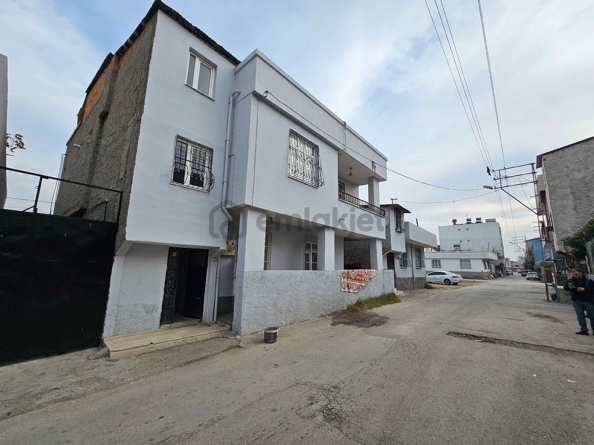 Seyhan Da Gülbahçesi Mh Kanala Varmadan168 Mt 2 Katlı Müstakil Evana Yola Yakın - 21