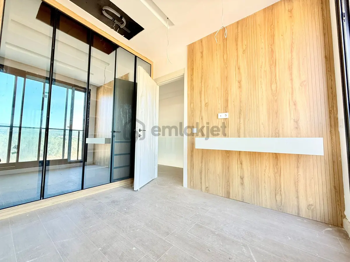 Bu Aya Ozel Fıyat !! Özel Havuz/otopark-geniş Bahçe-yerden Isıtma-lüx-son Kalan Fırsat Villalar - 24