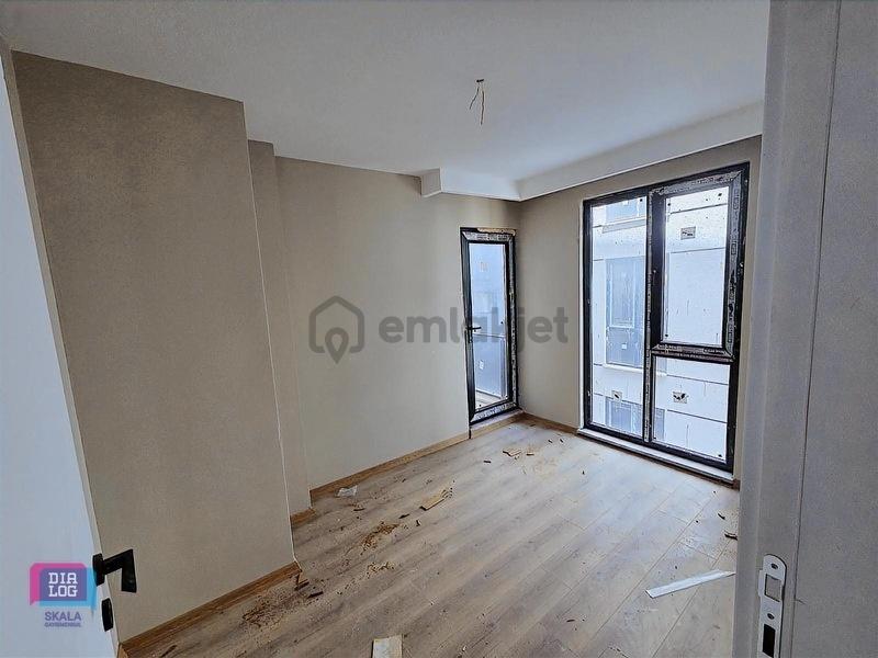 Dialog Skala Dan Akçalarda 2+1 Satılık Yeni Daire - 14