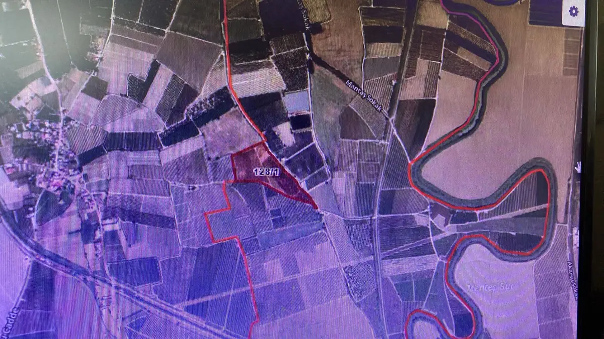 Çerçi Emlak'tan Mantaş'ta Satılık Tarla - 3