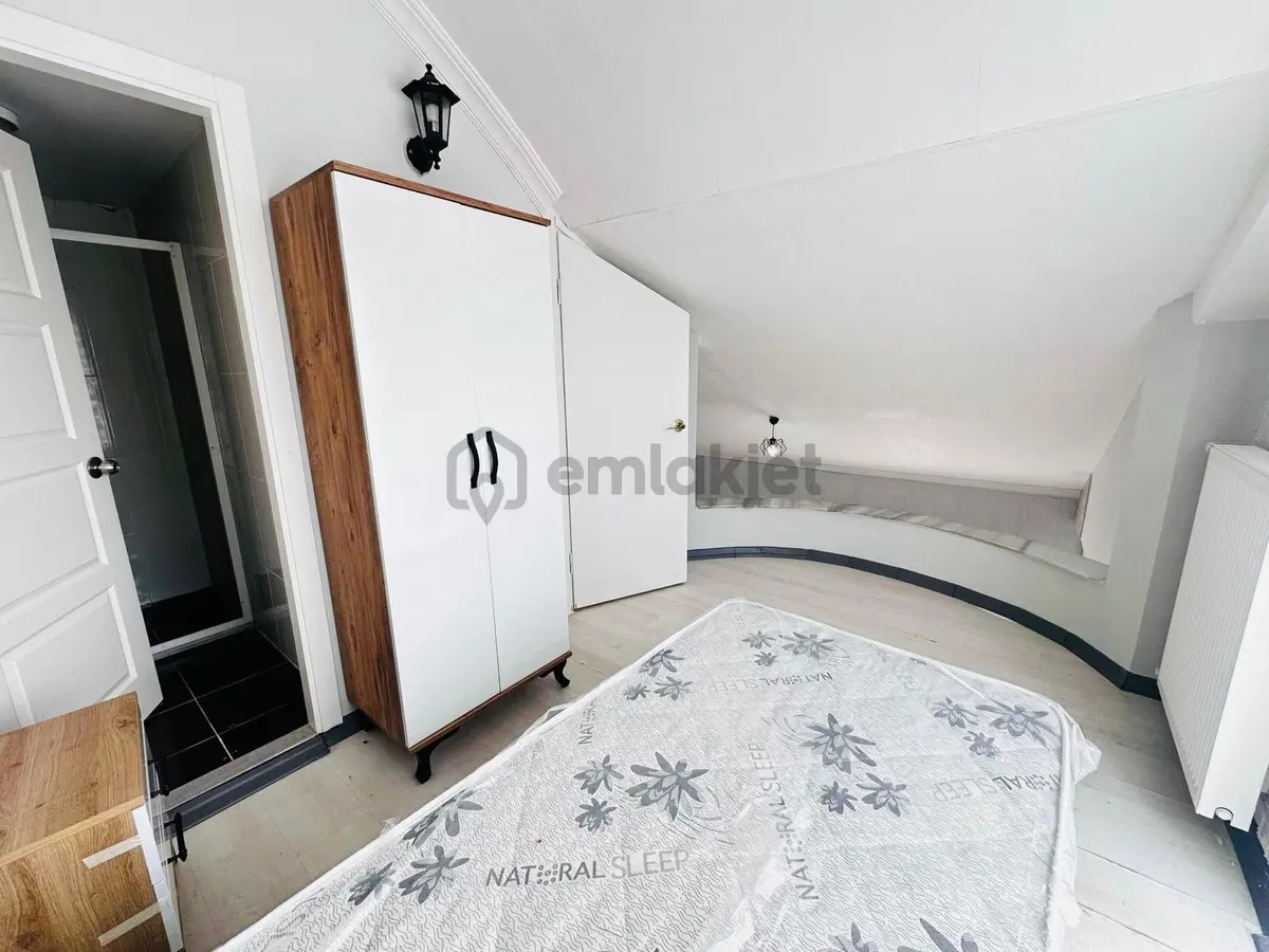 Yalçın Emlak'tan Cadde Üzerinde 2+1 Loft Lüks Eşyalı - 14