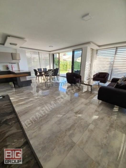 Özel Havuzlu, 4+1 Ful Eşyalı, Manzaralı Villa - 19