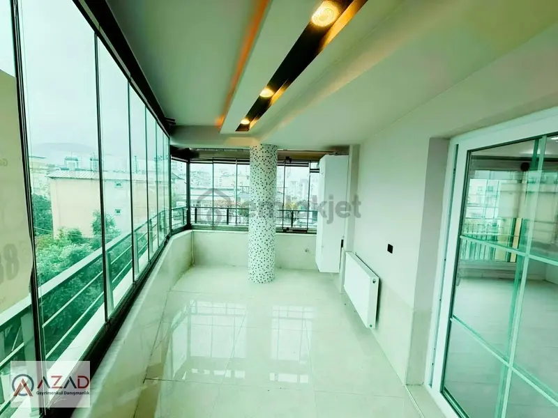 Azad- Her Kat Tek Daire Satılık Eksiksiz 4+1 Açık Mutfak (187m2) - 31