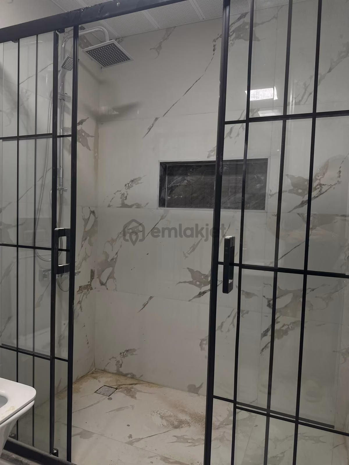 B-100 Dalaman Karaçalı Mahalles Satılık Dubleks 4+1 Daire - 20