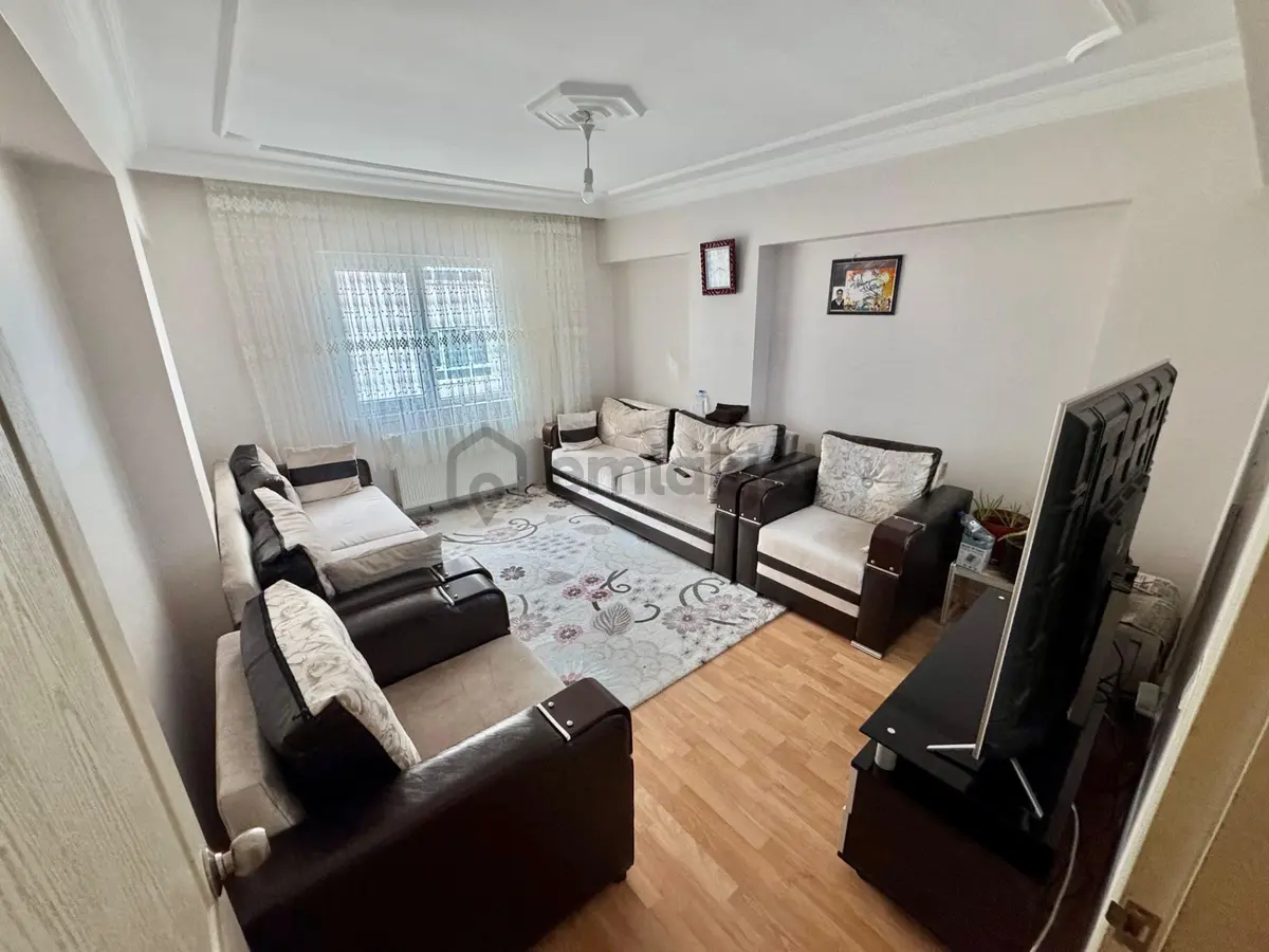 Başak'ta Özalp Caddesi Üzerinde 3.kat 3+1 Satılık Daire !! - 18
