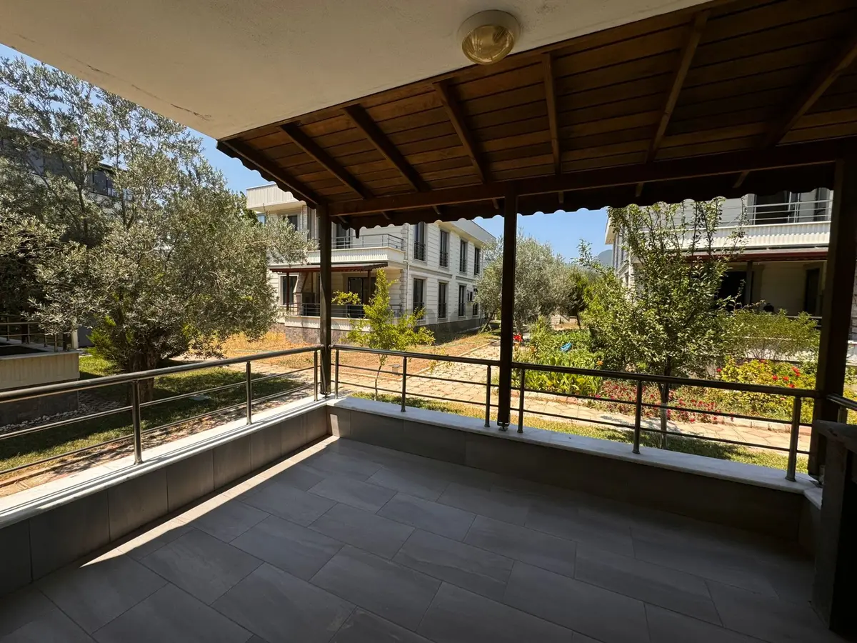 Edremit Gürede Site İçinde Denize Yürüme Mesafesinde 3+1 Villa - 12