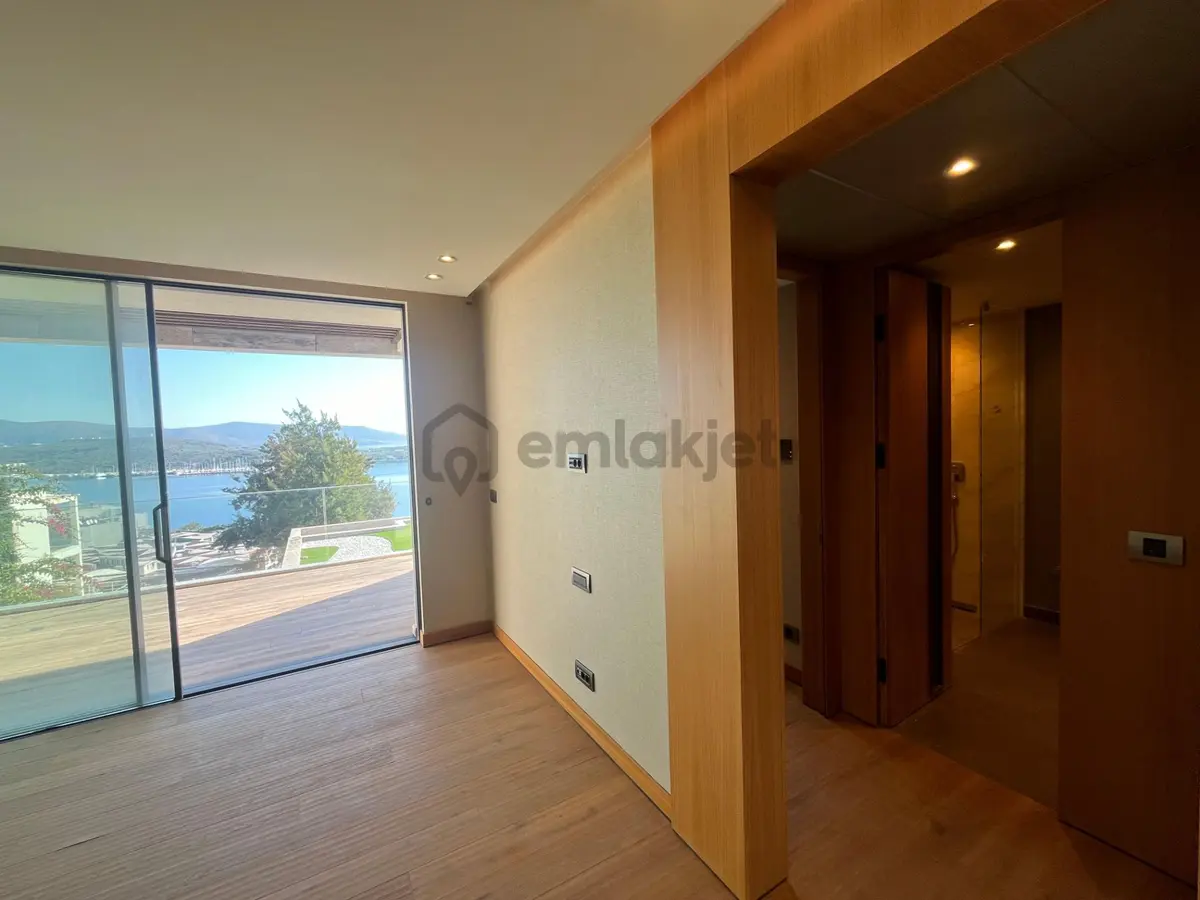 Bodrum Bitez'de Denize Sıfır Konumda 2+1 Satılık Rezidans - 11