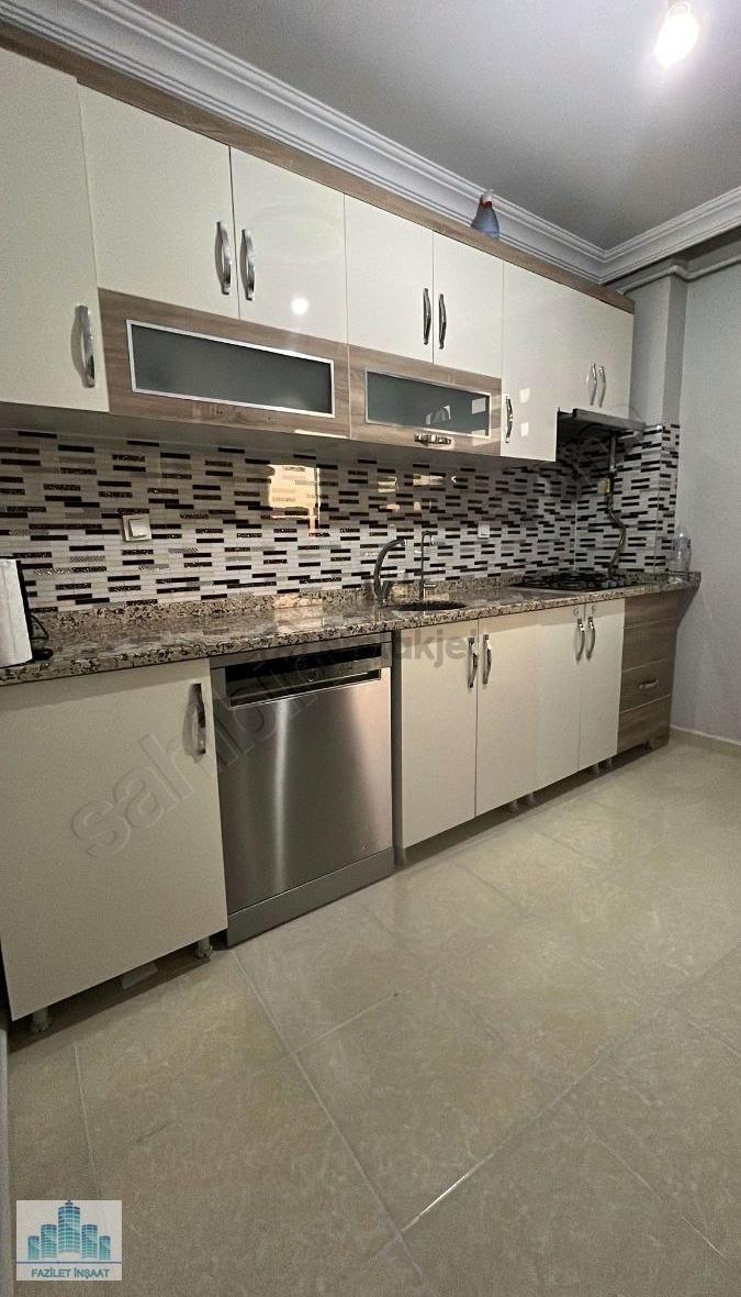 Dubleks Kullanışlı Temiz Aile Apartmanında - 3