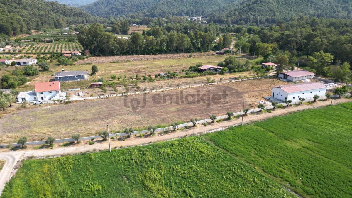 Marmaris Çamlı'da Satılık 4.155 M2 Arsa İçinde Çiftlik Evi - 9