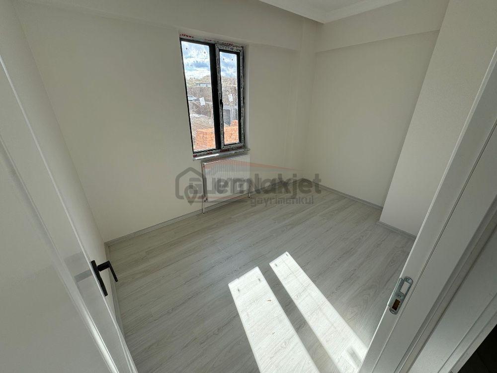 Güvenay - Çorum İpek Taksi Civarı - Satılık 3+1 Daire - 7