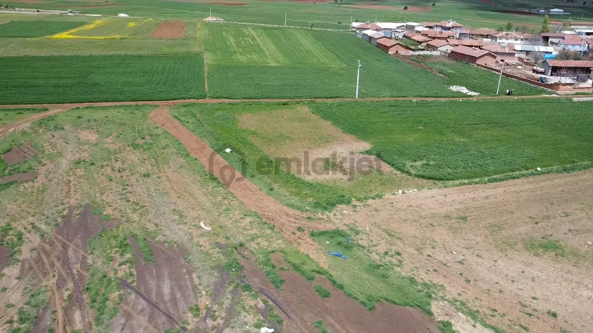 Kütahya Merkez Doğalar'da 938m2 İmarlı Arsa - 4