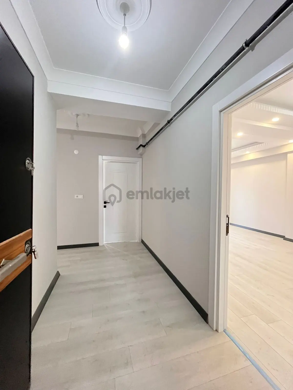 Hatip'te 2+1 Sıfır İskanlı Ara Kat Satılık Ebeveyn Banyolu Daire - 7