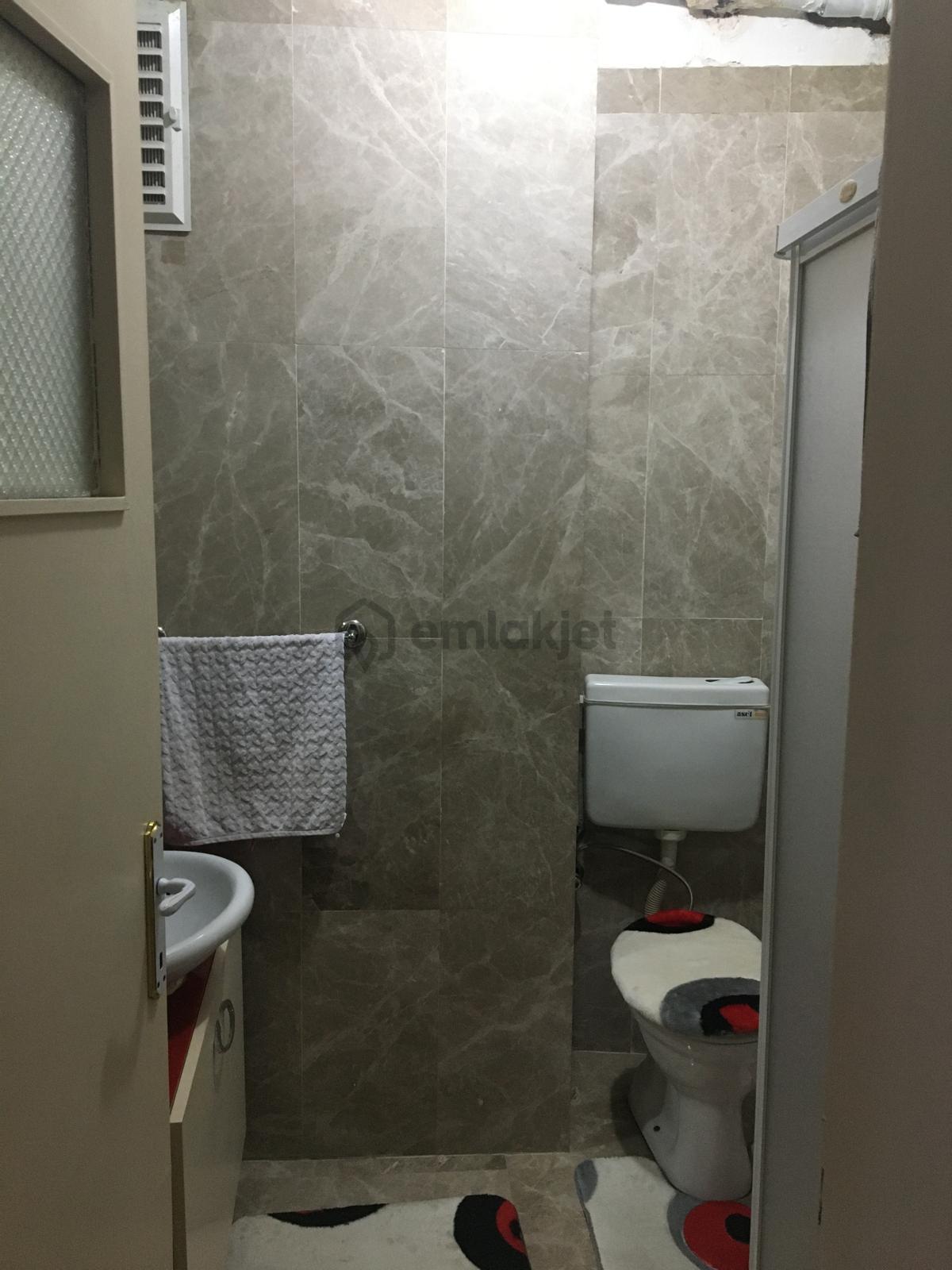 İhsaniye De Bakımlı 4+1 Arakat Daire - 22