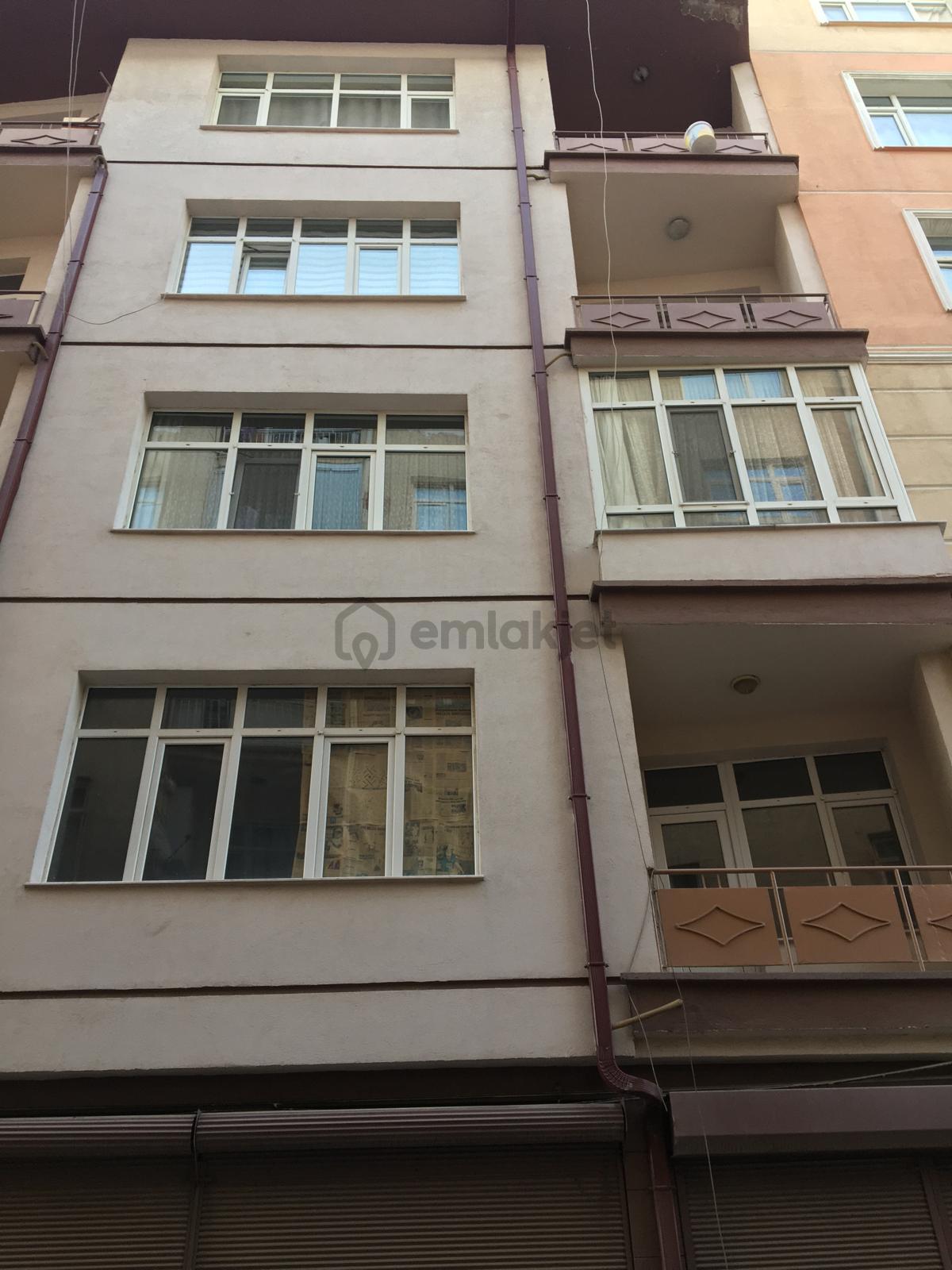 İhsaniye De Bakımlı 4+1 Arakat Daire - 19
