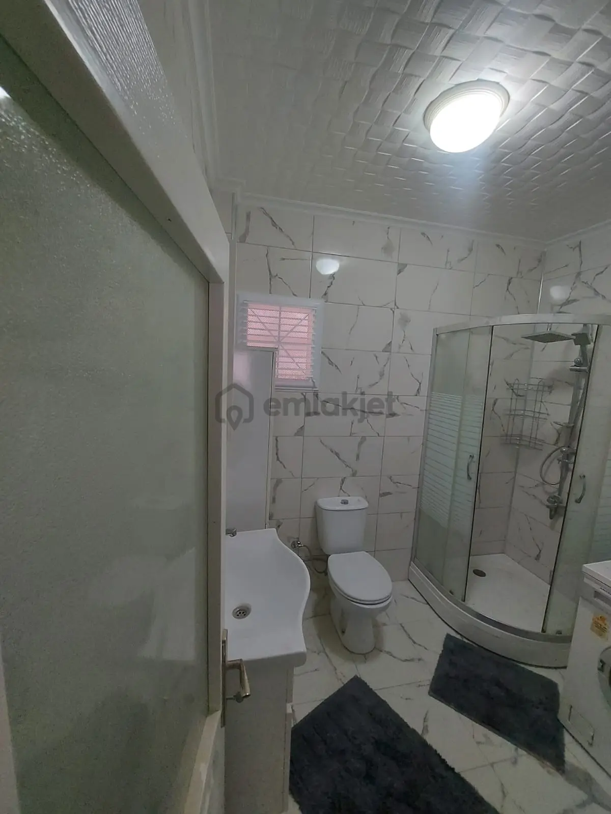 Eski Pzar Caddesinde 1+1 Full Eşyalı Satılık Daire - 12