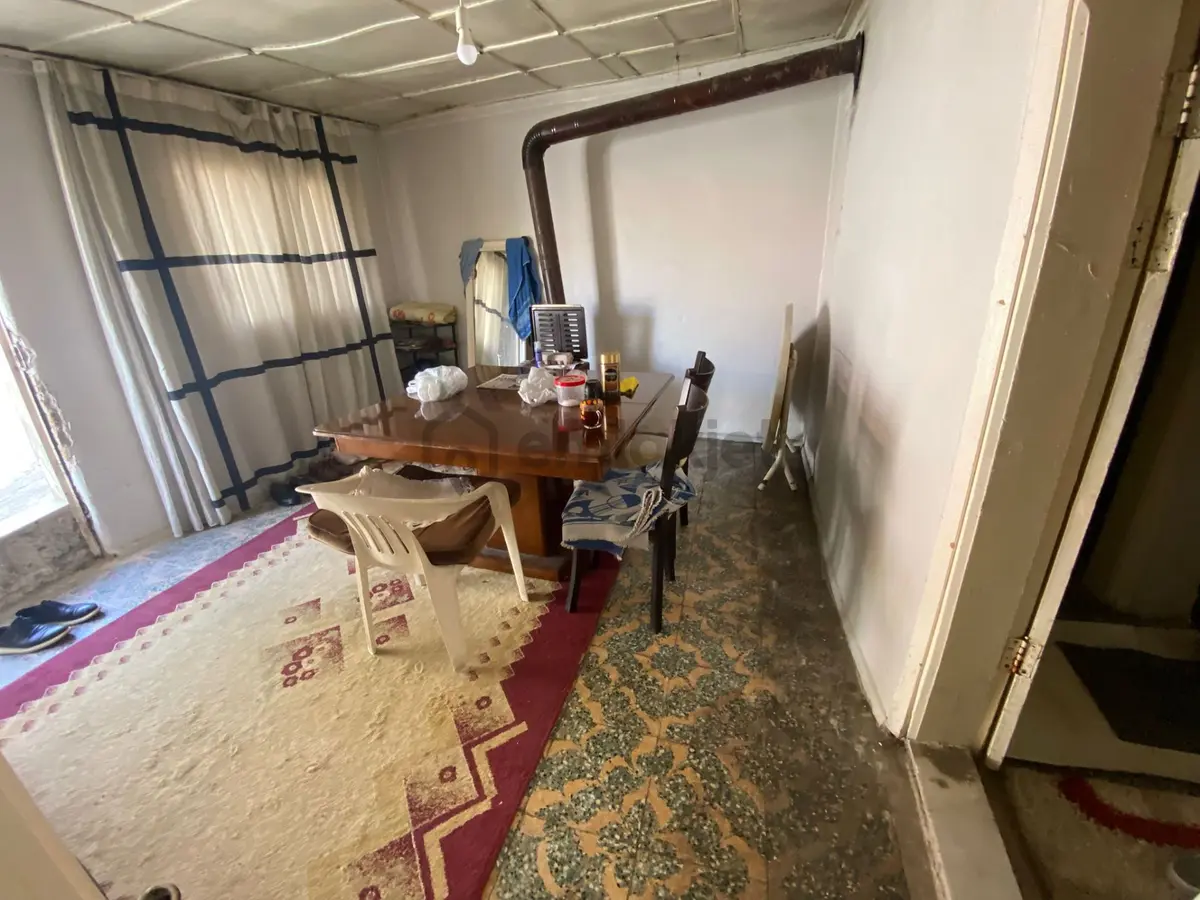 Acill Konak Ulubatlı Mah.de 120m2 Arsa İçerisinde Tek Katlı Çatılı Müstakil Ev - 4