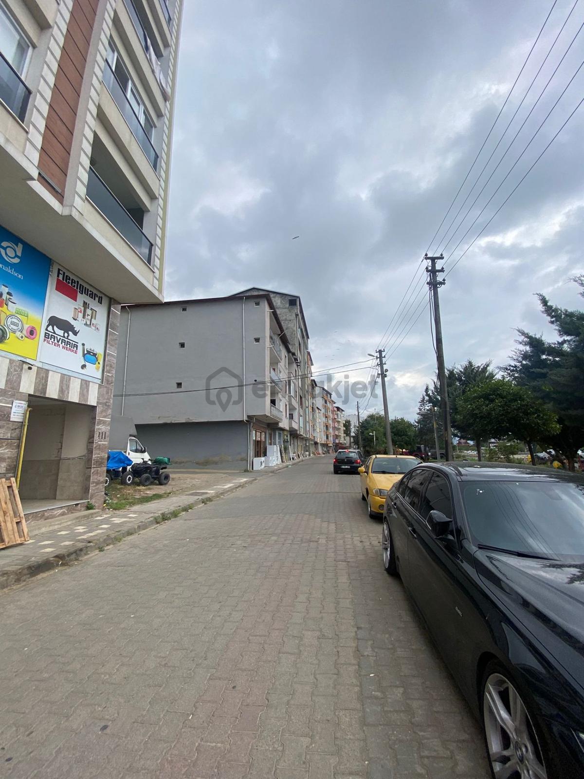 Trabzon Arsin'de Kiralık Dükkan - 14