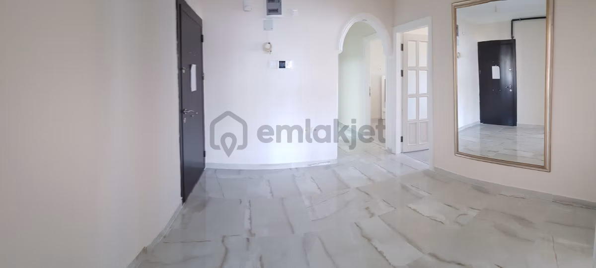 Önü Açık Deniz Manzaralı Arakat Site İçi - 7