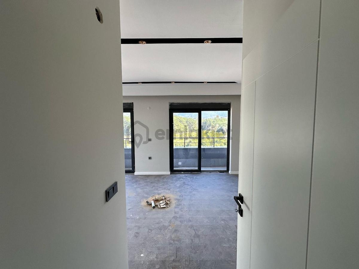Baha'dan Alanya Da Doğa Manzaralı Lüks 4+1 Daire - 23
