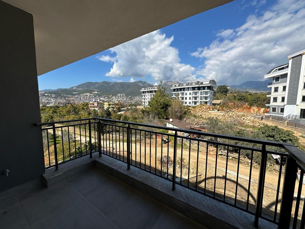 Baha'dan Alanya Da Doğa Manzaralı Lüks 4+1 Daire - 11
