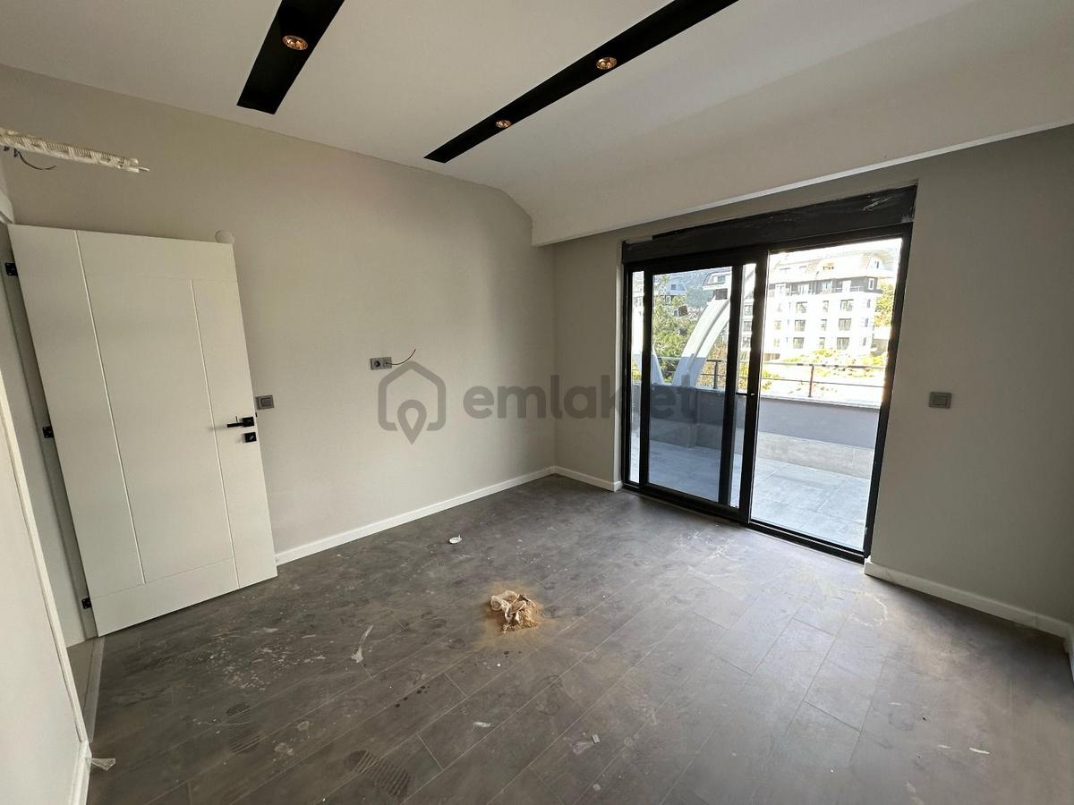 Baha'dan Alanya Da Doğa Manzaralı Lüks 4+1 Daire - 25