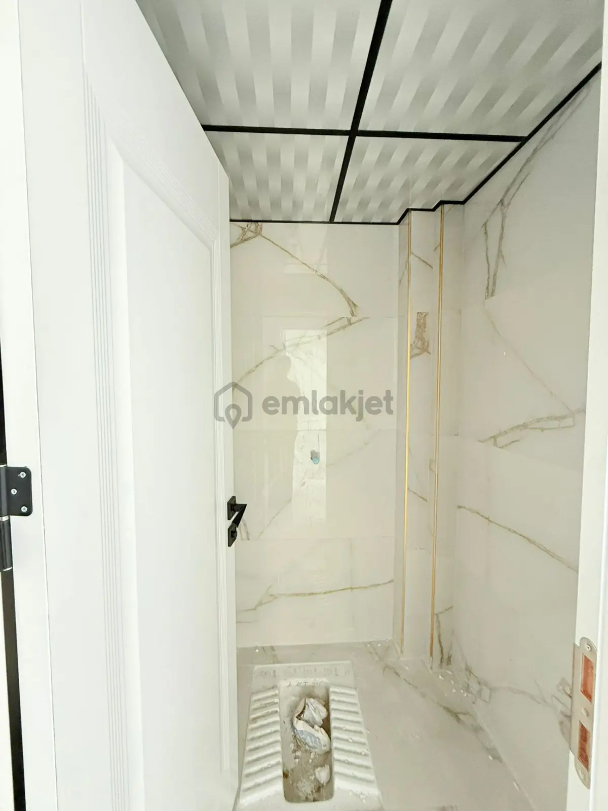 M-201 Kırmızı Toprak Satılık 2+1 Sıfır Daire - 4