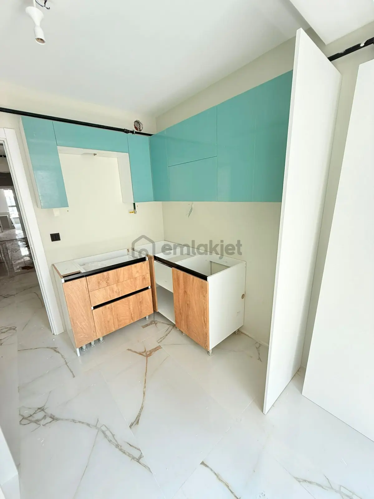M-201 Kırmızı Toprak Satılık 2+1 Sıfır Daire - 5