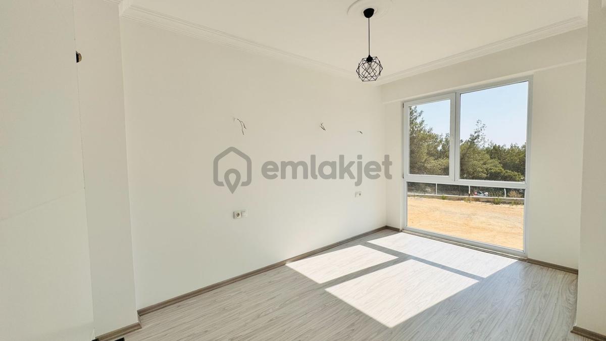 Doğa İçerisinde Kompleks Sitede Satılık 1+1 - 12