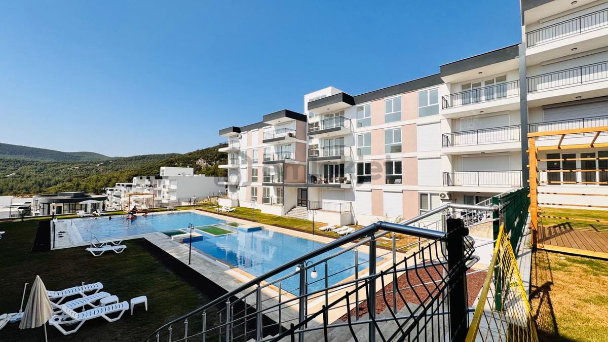 Doğa İçerisinde Kompleks Sitede Satılık 1+1 - 27