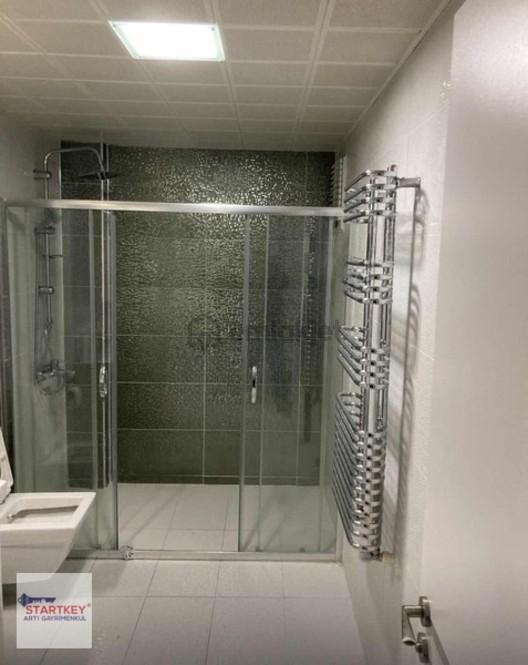 Donanmacı Mahallesinde Kiralık 3+1 Ofis - 14