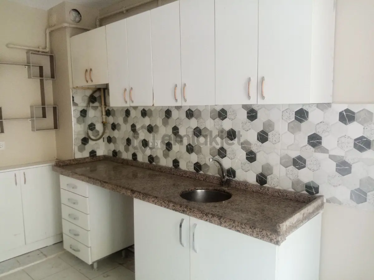 Başakşehir 3+1 Kiralık /شقة للايجار - 4