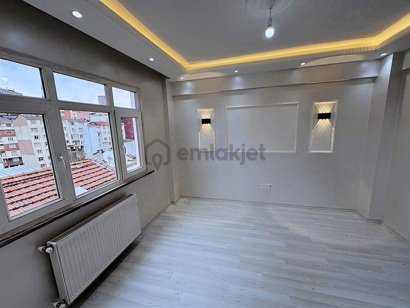 Hürriyetcemilbengücaddesinde Metro Dibinde32binkiracısatılık1+1 - 15