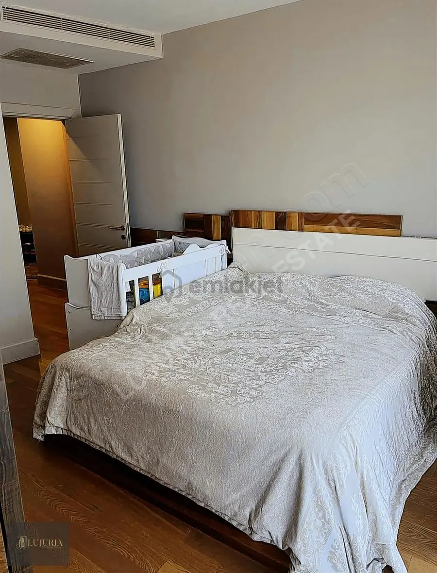 Selenıum Ataköyde Fırsat Satılık 2+1 Loft Lüks Dublex Daire - 32