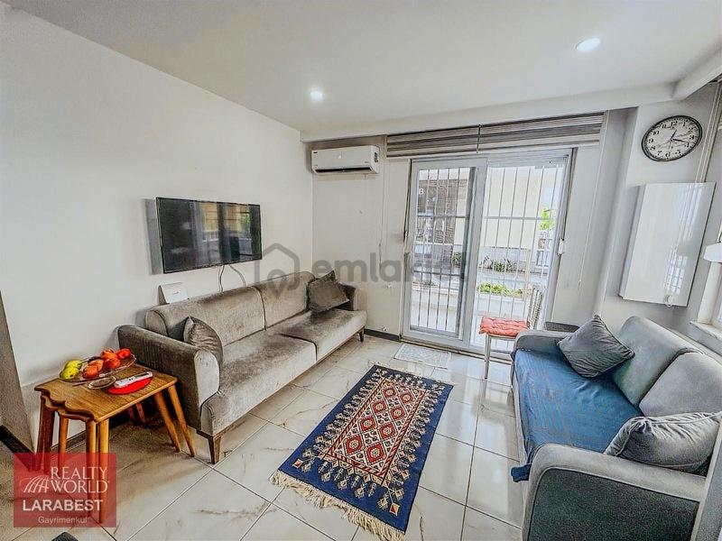 Şehir Merkezinde Havuzlu 1+1 Lüks Daire - 8
