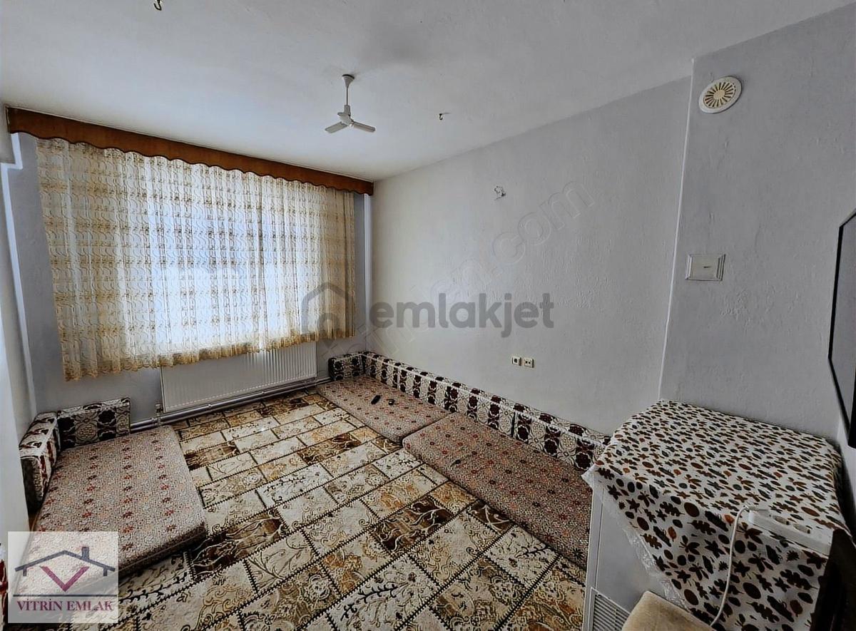 Sakarya Mahallesinde Satılık 3+1 Arakat Daire - 14