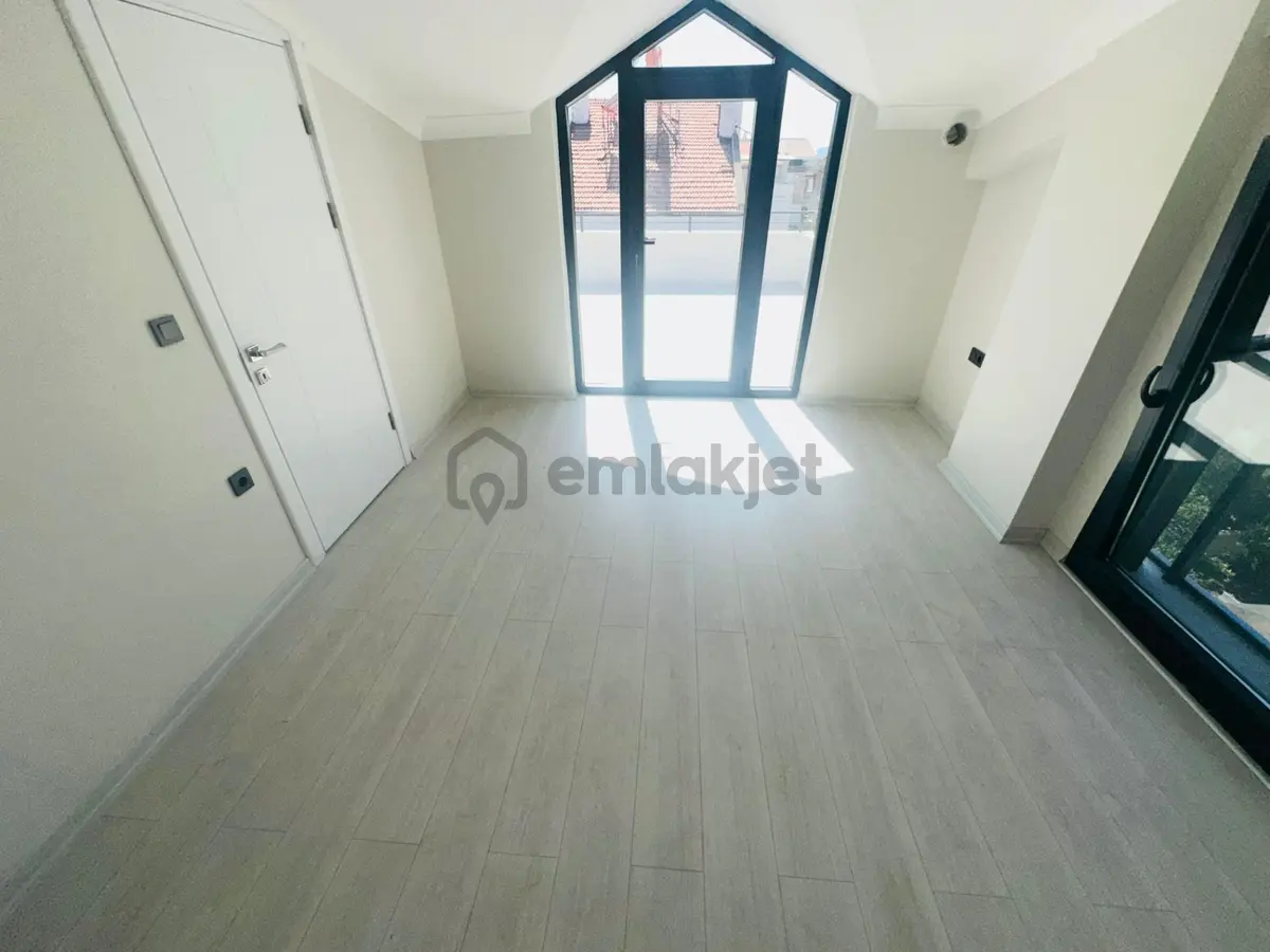 Akçay Yenimahalle De 3+1 Satılık Villa - 8
