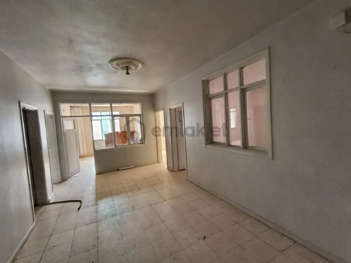 Yeşilyuva Mah.çarşıya Yürüme Mesafesinde Köşe Başı3+1 /170 M² Tapu'lu Müstakilkomple Satılık - 15