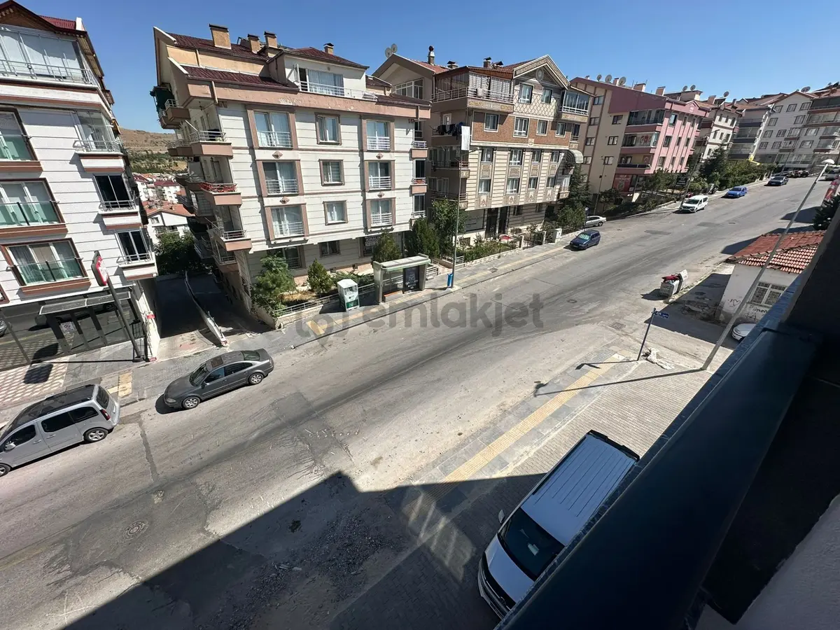Sahibinden Kiralık 3. Kat Eşyalı 1+1 Daire - 9