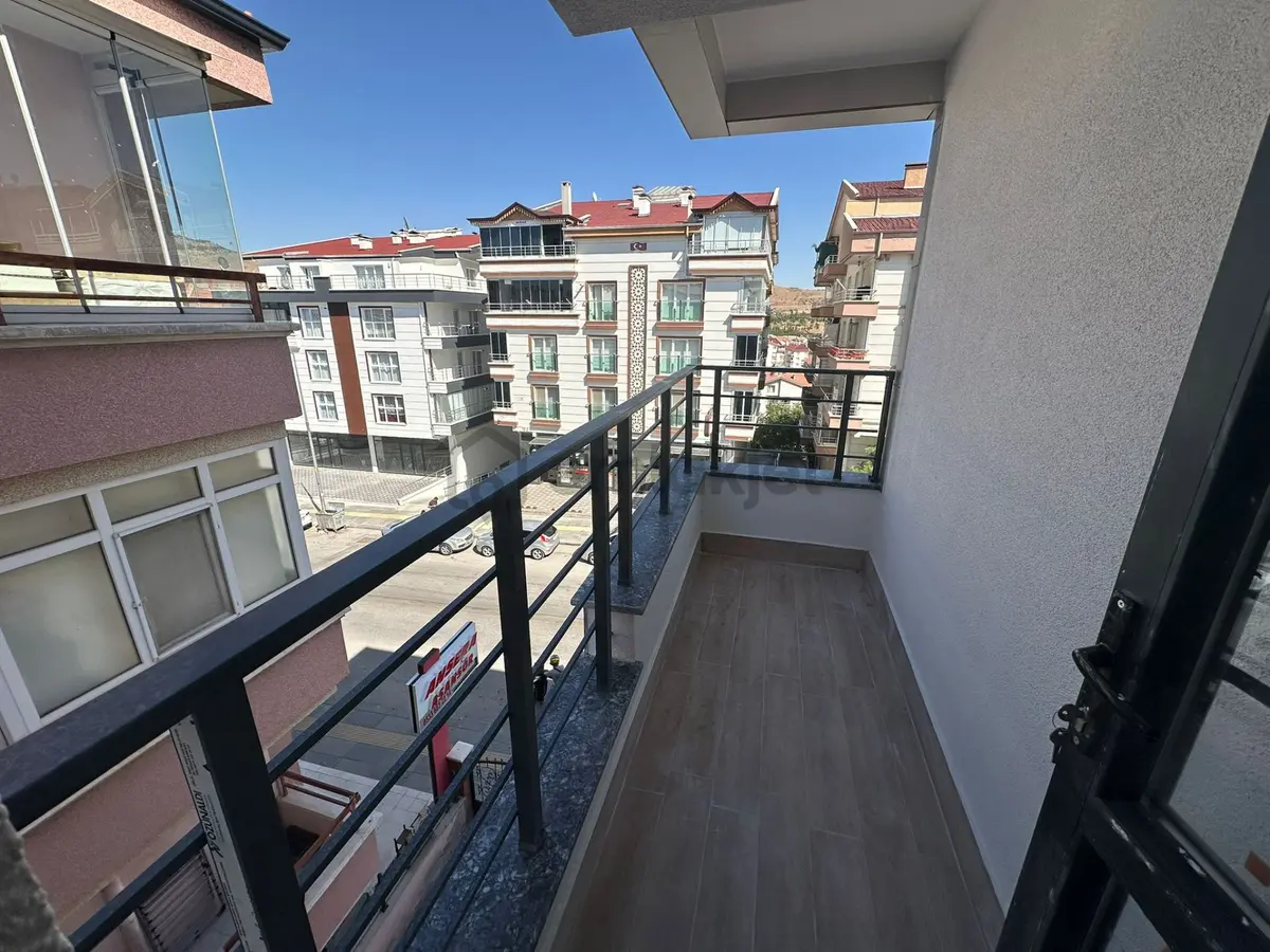 Sahibinden Kiralık 3. Kat Eşyalı 1+1 Daire - 7