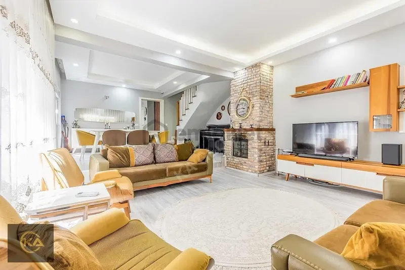 Barınaklarda Muhteşem Lokasyonda Müstakil Satılık Triplex Villa - 29