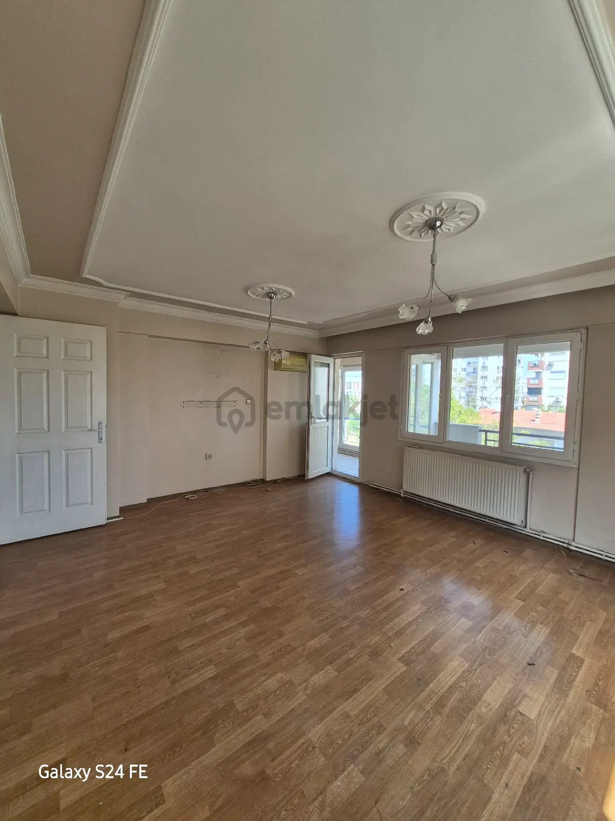 Bornova Mevlana Da 3+1 Kiralık Daire - 33