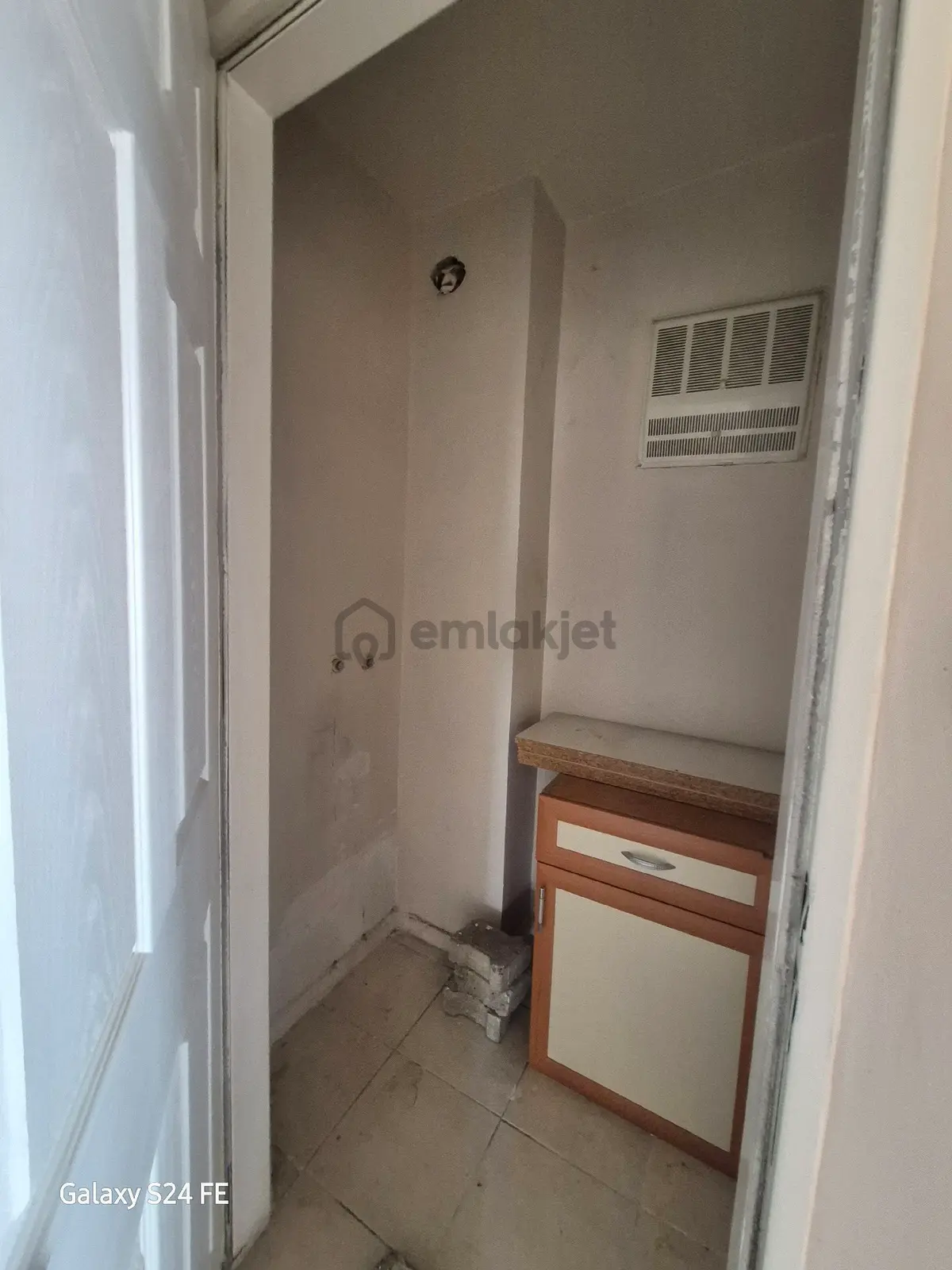Bornova Mevlana Da 3+1 Kiralık Daire - 25