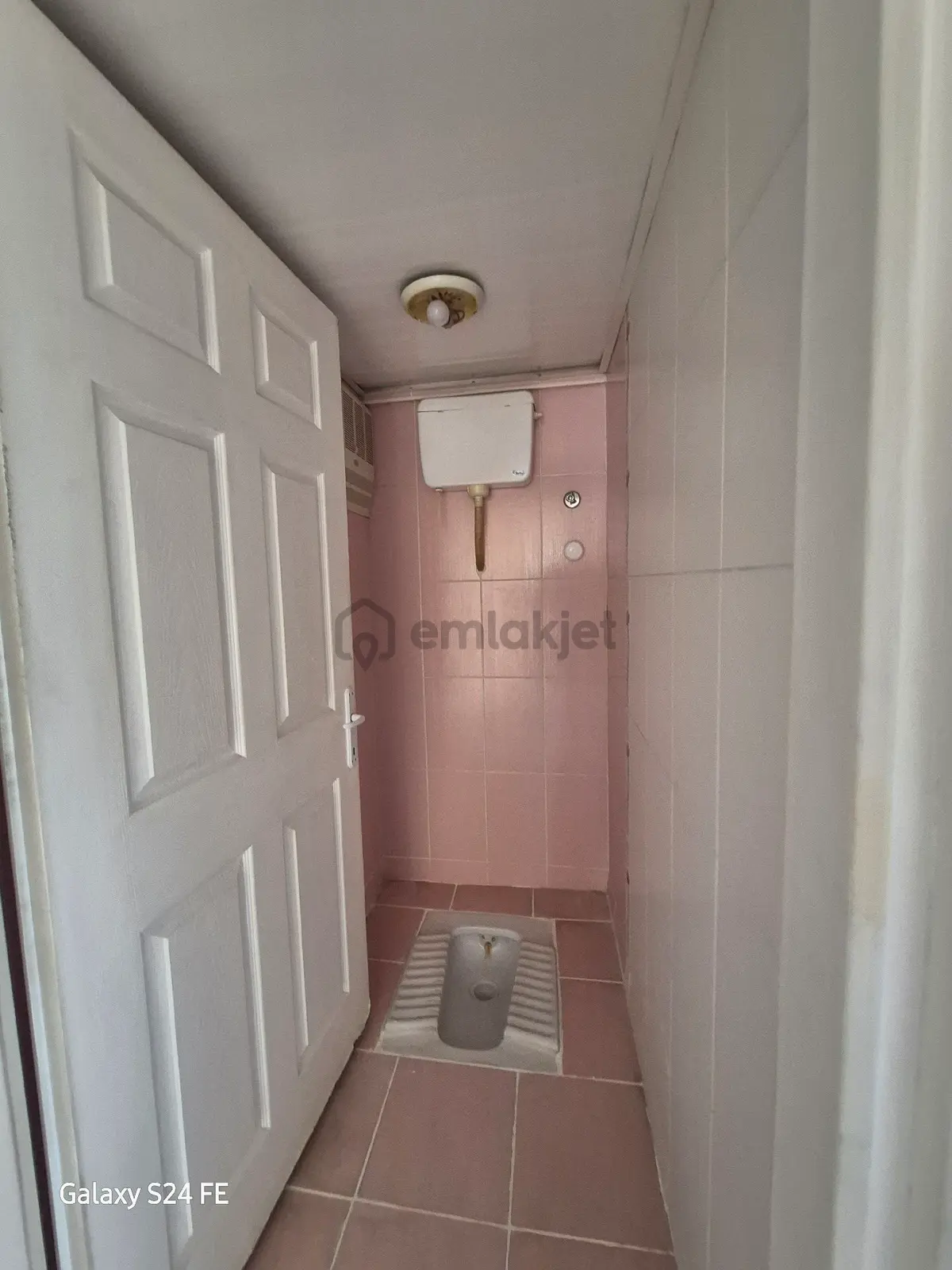 Bornova Mevlana Da 3+1 Kiralık Daire - 23