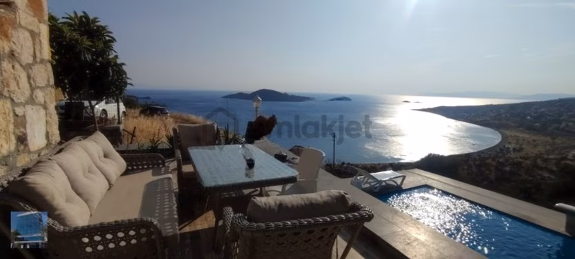 İzmir Dikili Çandarlı'da Satılık Villa - 3