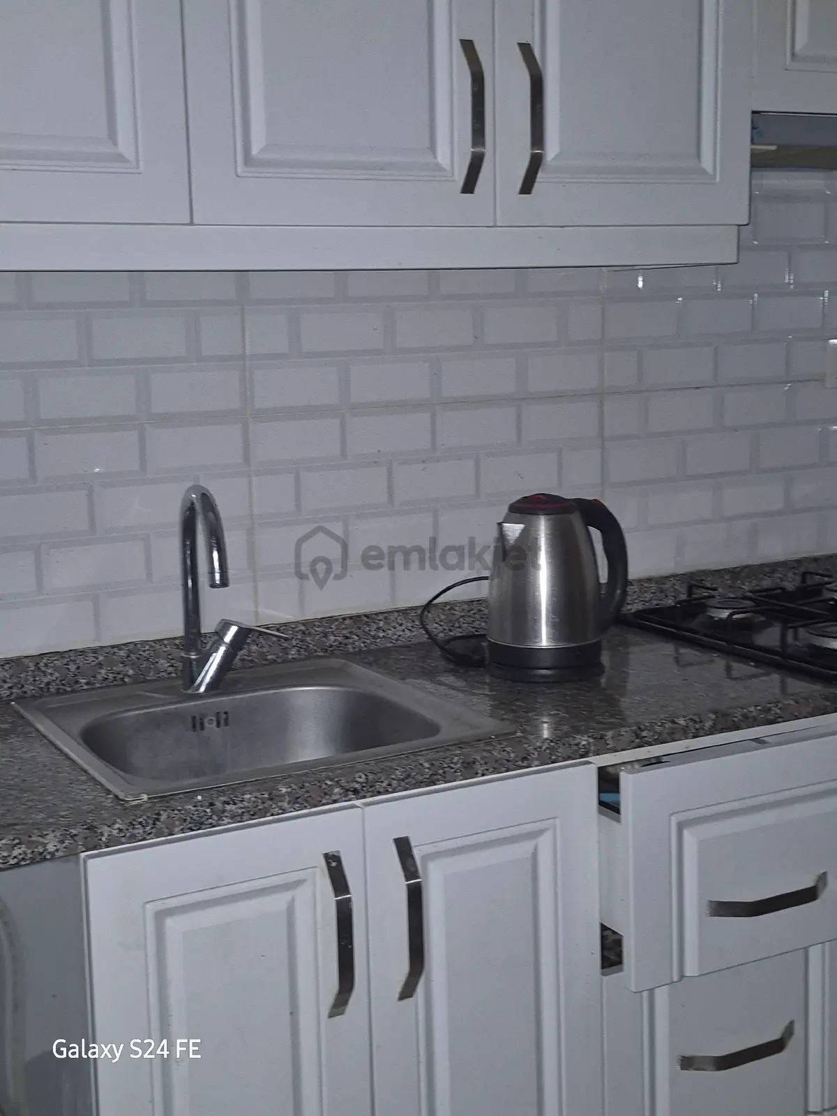 Çiğli Balatçık Da 1+1 Satılık Eşyalı Lüks Daire - 10