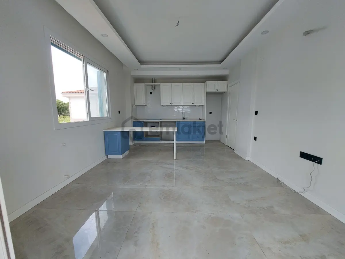 Denize 200m 2+1villa Tarzında Çift Havuzlu - 18