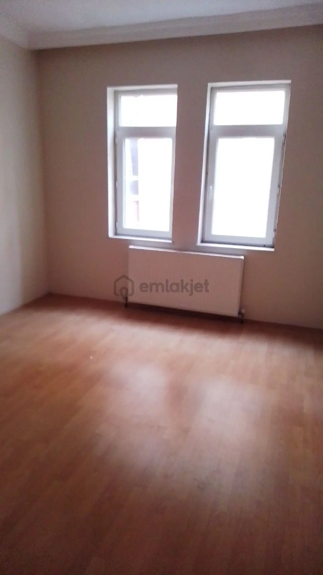 Çarşî Merkezinde 3+1 Satîlîk Daire - 13