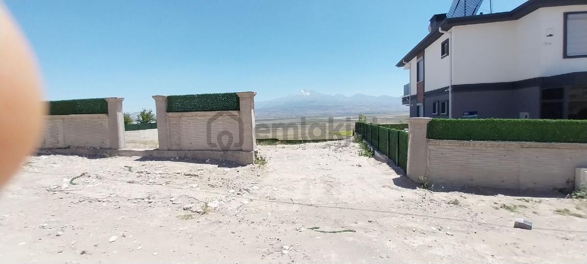Kayseri Satılık Villa Parseli Arsa - 3