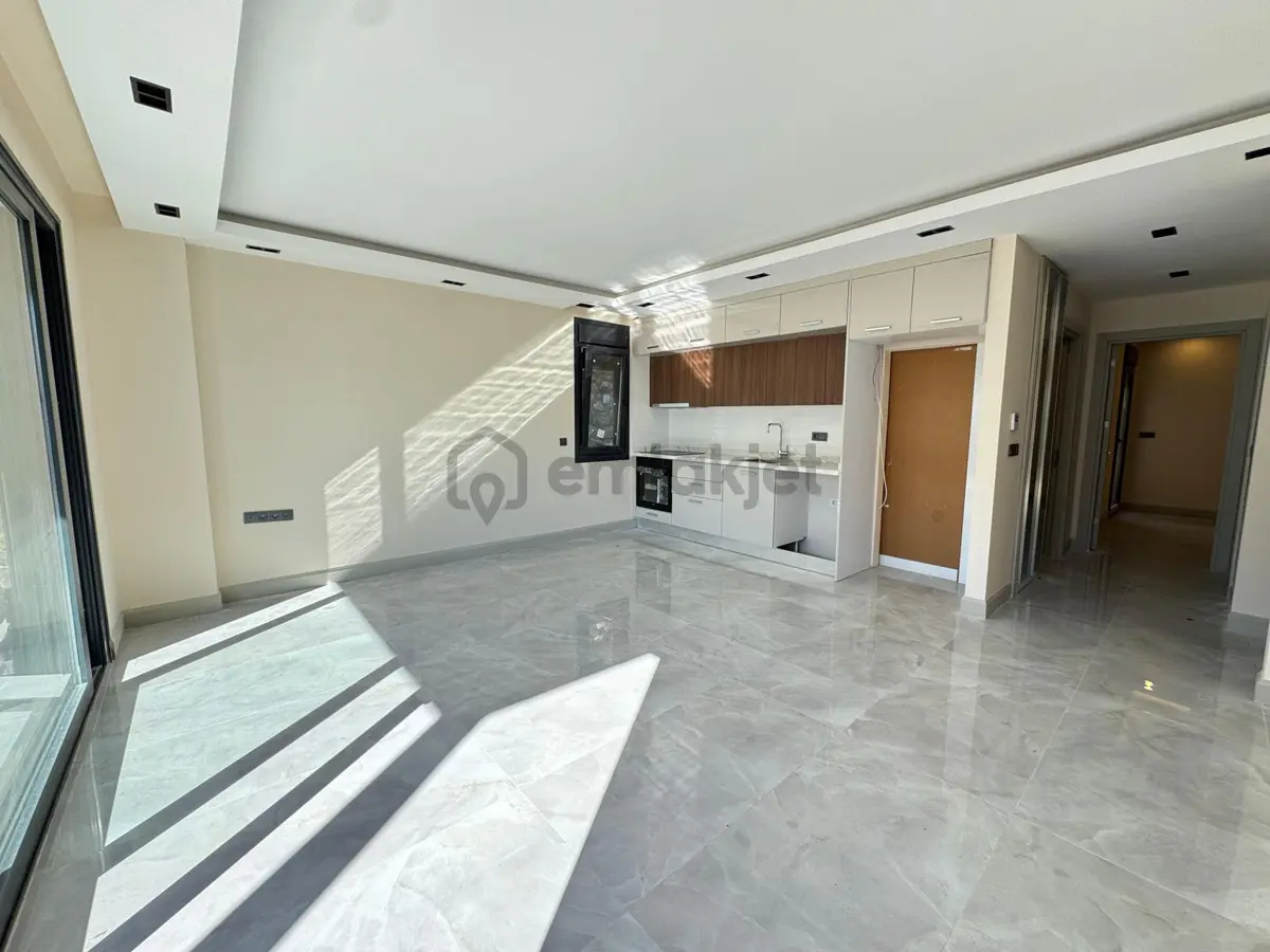 Bodrum Konacık'ta Satılık Bahçe Ve Üst Kat 2+1 Daire - 8